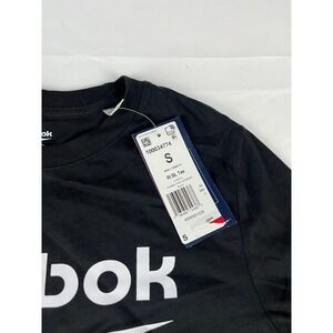Reebok Women's Black Logo T Shirt Size S Short Sleeve‎ Athletic Casual Tee